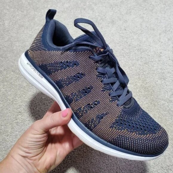 APL: Athletic Propulsion Labs Shoes - APL Limited Edition Techloom Breeze Shoes Rose Gold & Navy 8